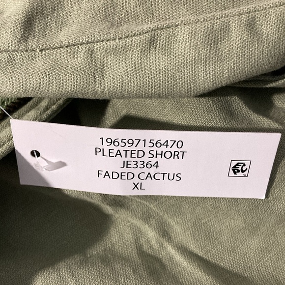 Joie Pleated Short, XL, Faded Cactus, Style JE3364 - Picture 11 of 16